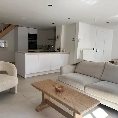 L'officine - Le Cercle מרשה - אן - פמן