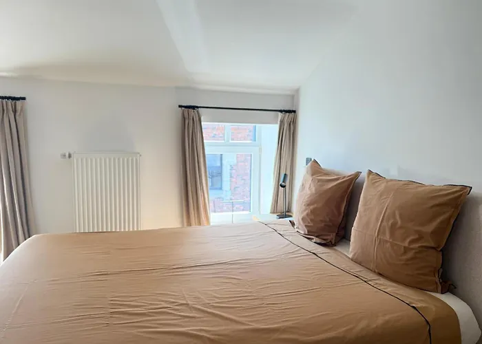 L'officine - Le Cercle מרשה - אן - פמן